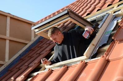 Pose de fenêtres de toit Velux à Longfossé